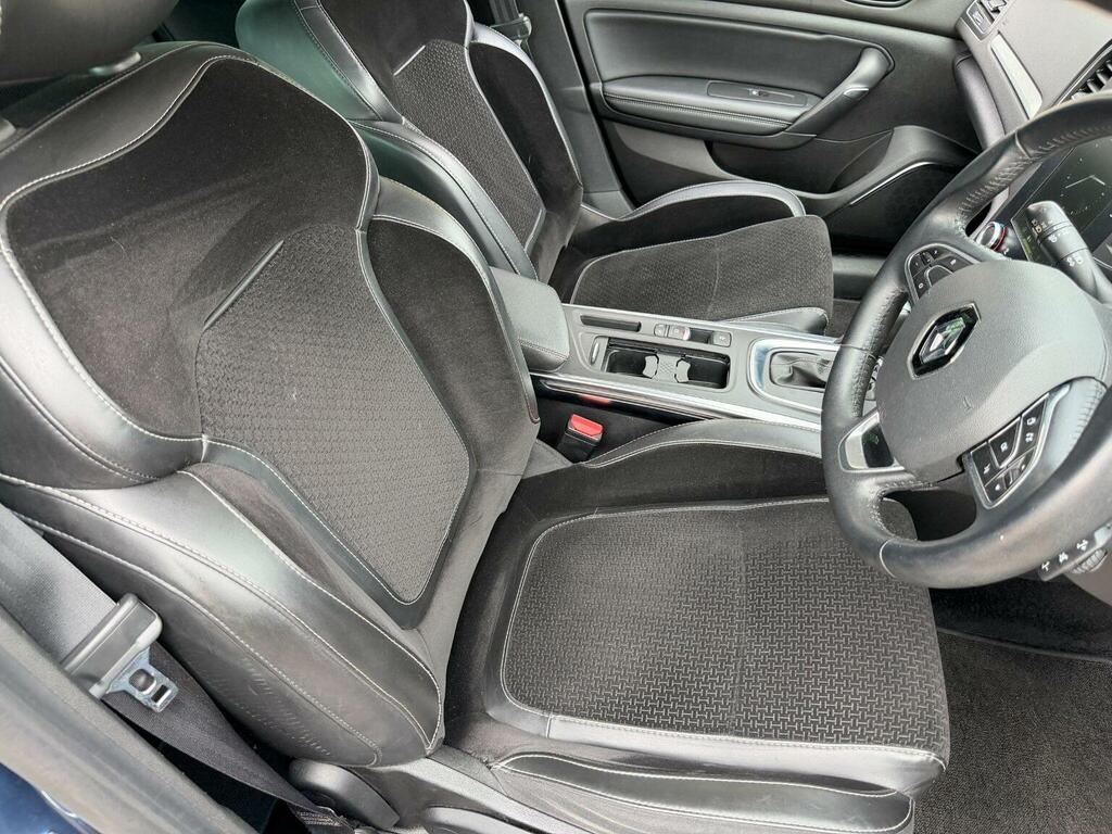 Renault Megane White #23