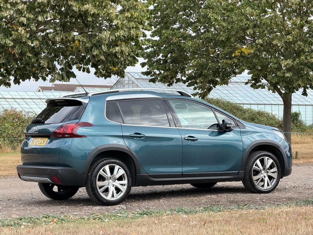 Peugeot 2008 1.2 Puretech Allure Eat Euro 6 Ss BC18CCK Green #4