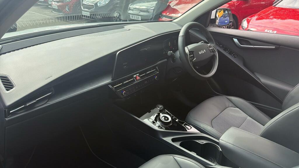 Kia Niro 1.6 Gdi Hev 3 VK23TZD White #2