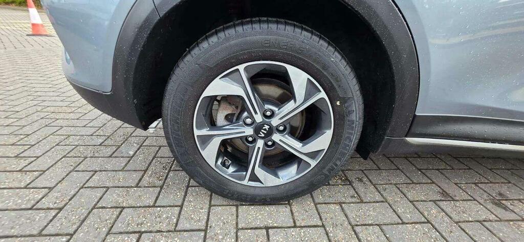 Kia Xceed 4 Black #21