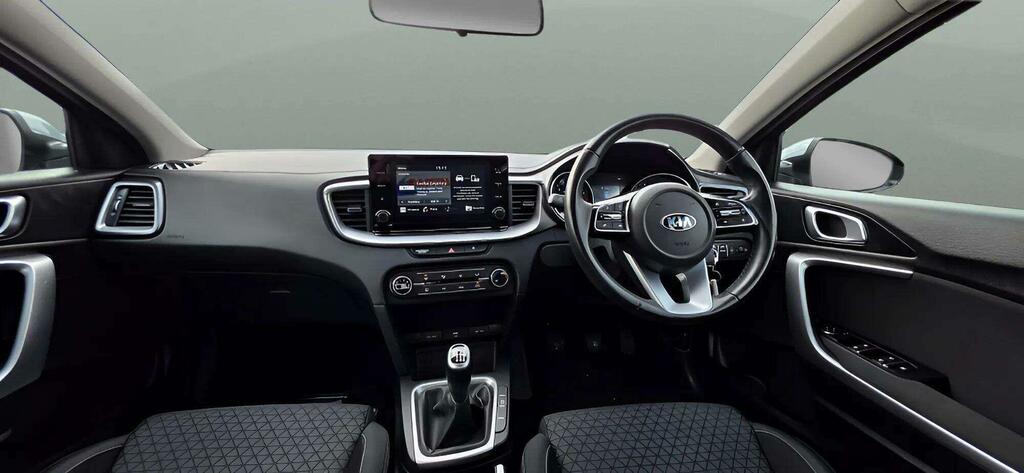Kia Xceed 4 Black #10