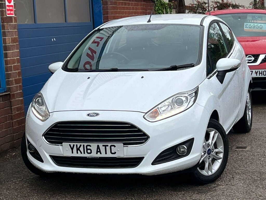 Ford Fiesta 1.25 Zetec Euro 6 YK16ATC White #2