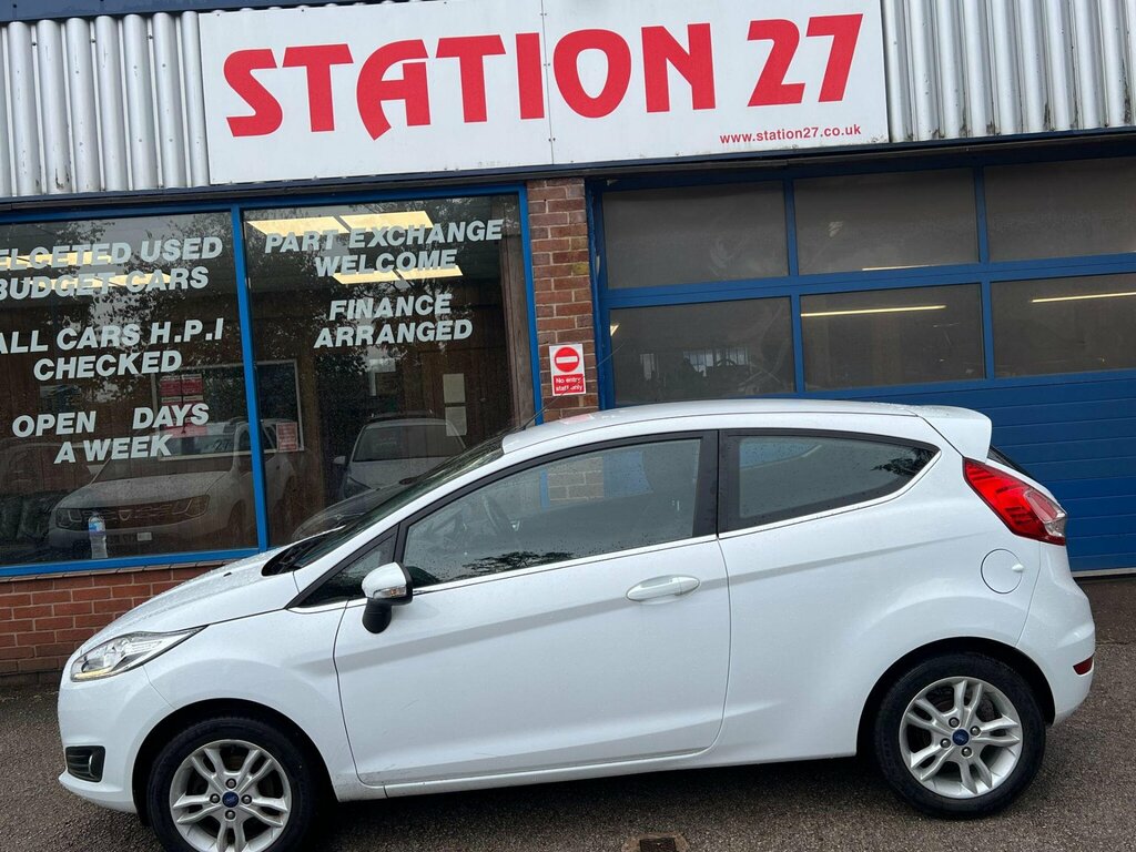 Ford Fiesta 1.25 Zetec Euro 6 YK16ATC White #5
