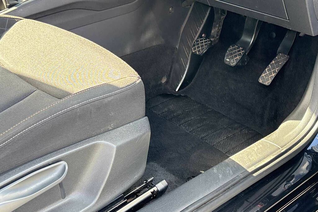 Skoda Scala Hatchback Silver #27