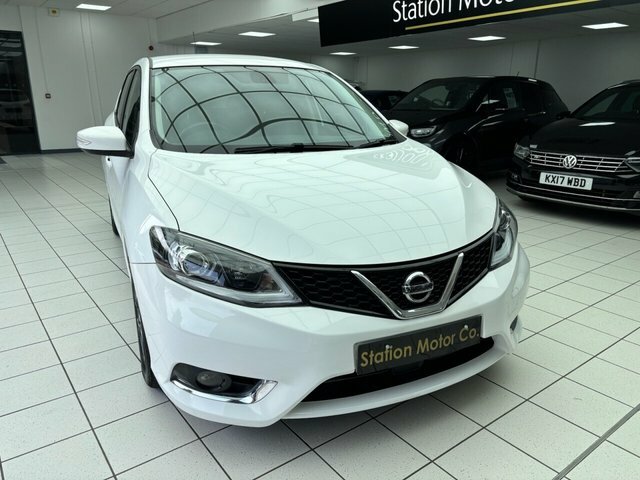 Nissan Pulsar Dig-t N-connecta Hatchback White #3