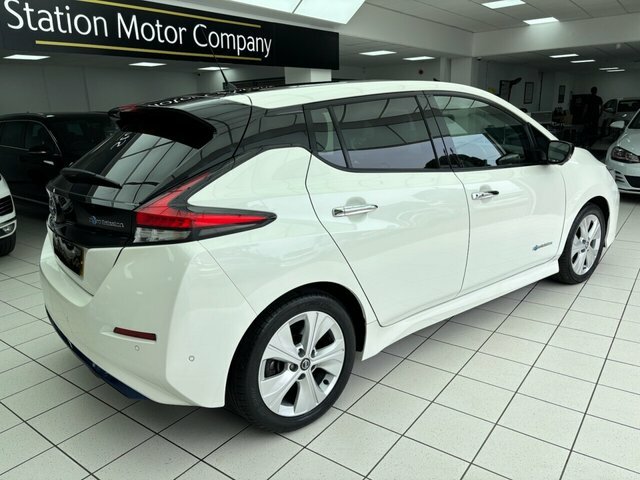 Nissan Leaf Leaf Acenta White #11
