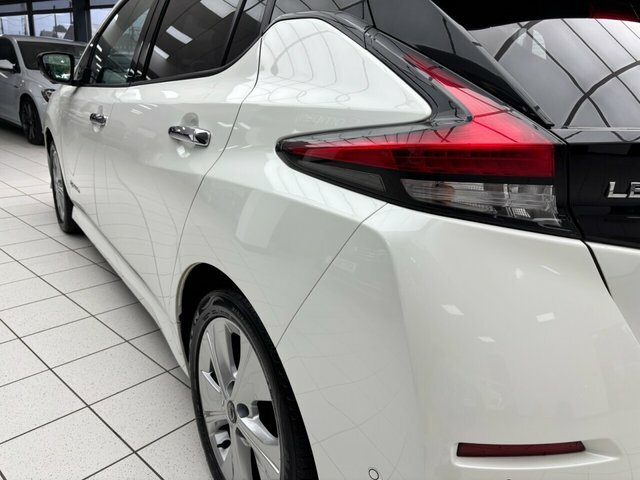 Nissan Leaf Leaf Acenta White #15