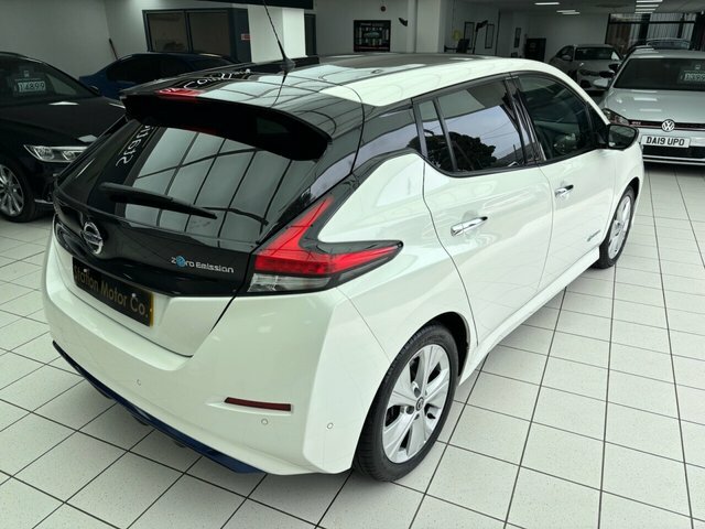 Nissan Leaf Leaf Acenta White #17