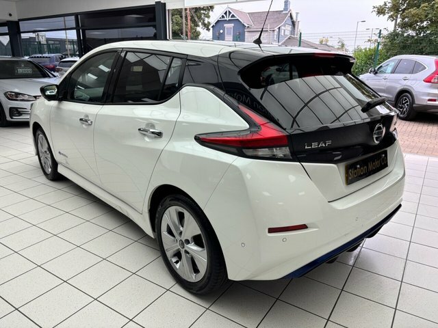 Nissan Leaf Leaf Acenta White #24