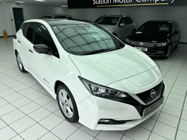 Nissan Leaf Leaf Acenta White #22