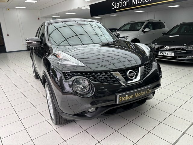 Nissan Juke Dig-t N-connecta Suv Black #3