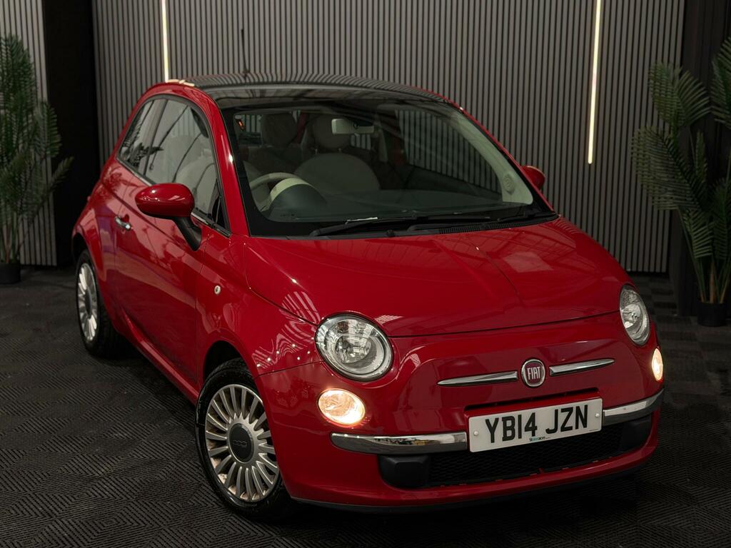 Fiat 500 Lounge Red #4