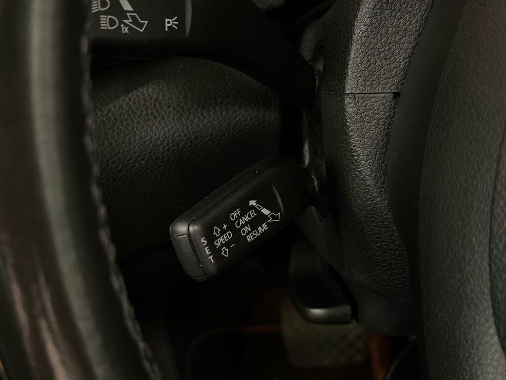 Seat Alhambra  Blue #24