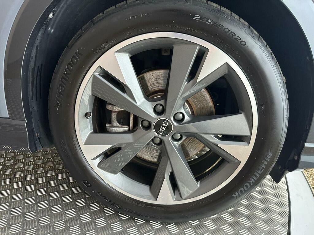 Audi Q4 E Tron Q4 E-tron S Line Launch Edition 40 Grey #25