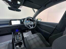 Volkswagen e-Golf Hatchback White #53