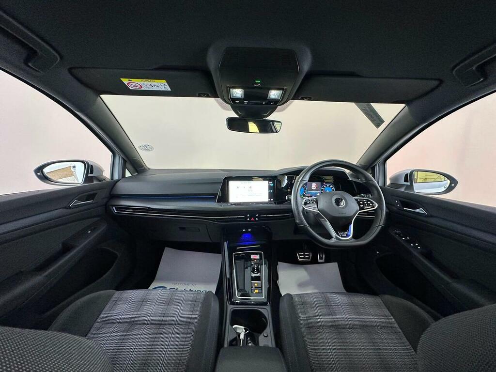 Volkswagen e-Golf Hatchback White #21