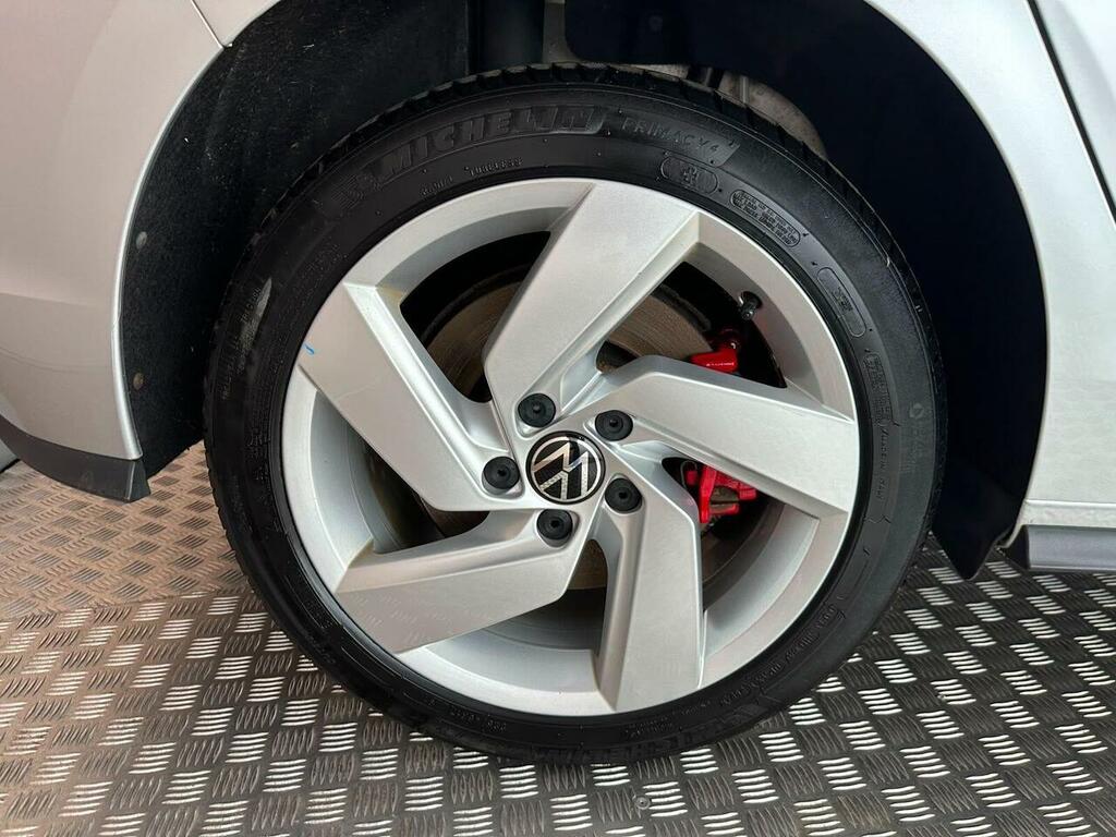 Volkswagen e-Golf Hatchback White #31
