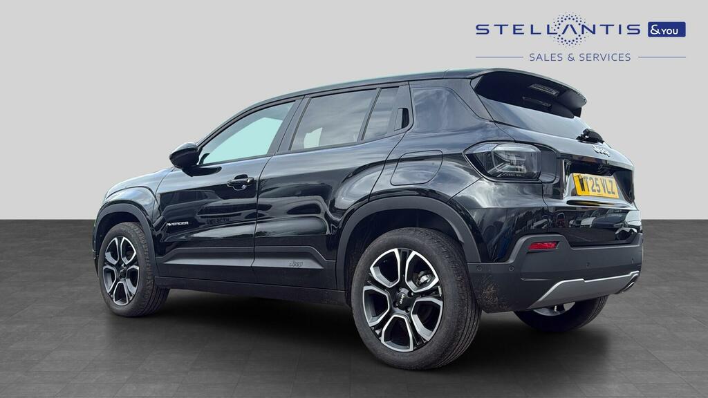 Jeep Avenger Summit Black #6