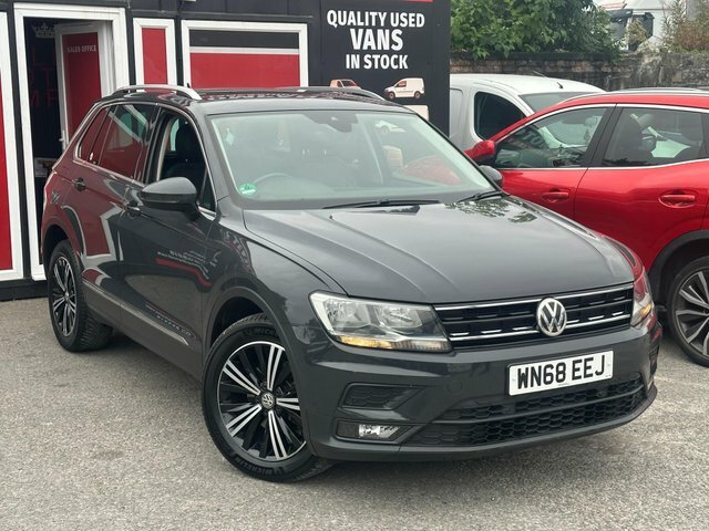 Volkswagen Tiguan 2018 2.0 Tdi Se Navigation Dsg 4Motion Euro 6 Ss Grey #2