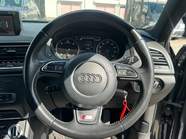 Audi Q3 White #13