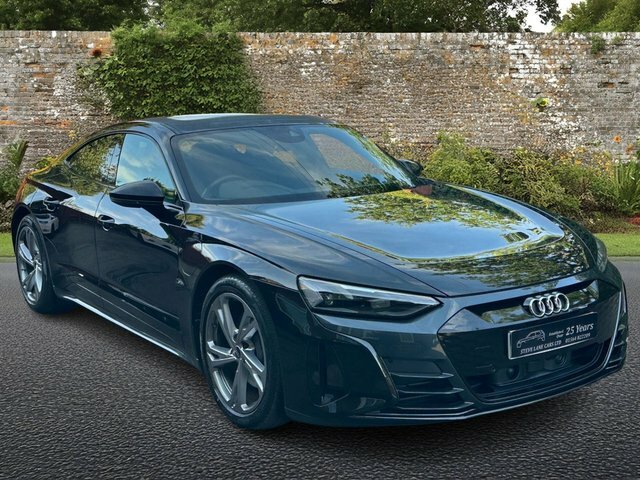 Audi E Tron GT Saloon 4dr Electric Auto Black