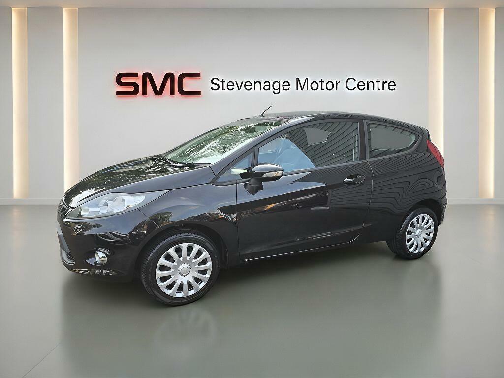 Ford Fiesta 1.4 Edge Black #4