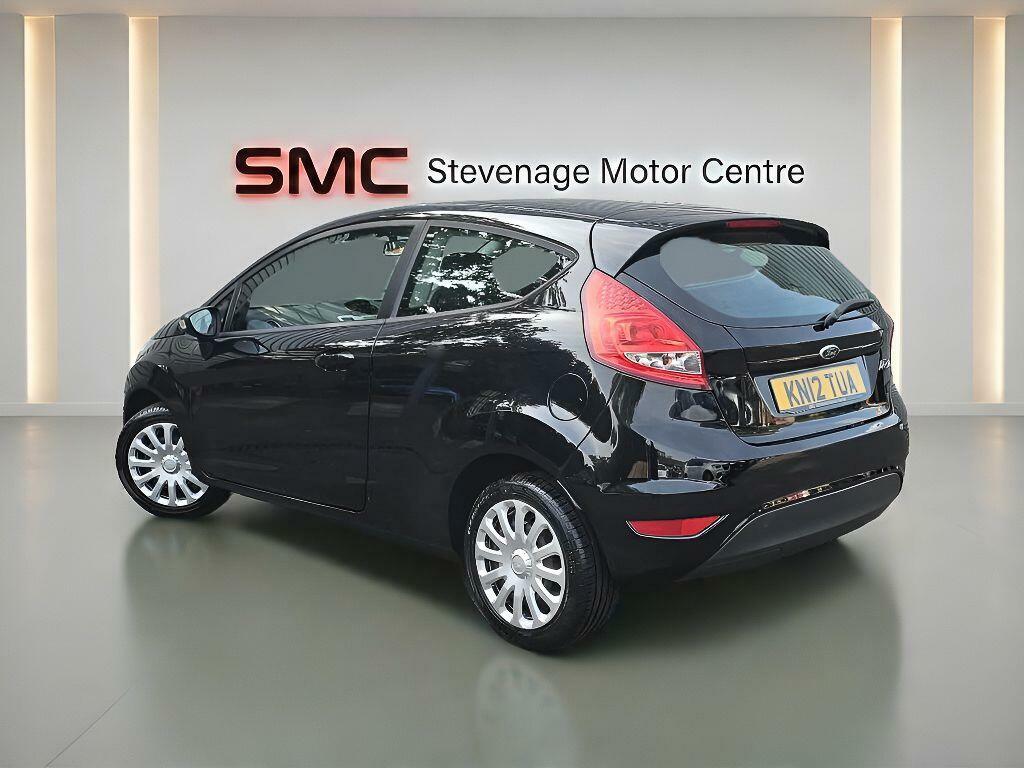 Ford Fiesta 1.4 Edge Black #5