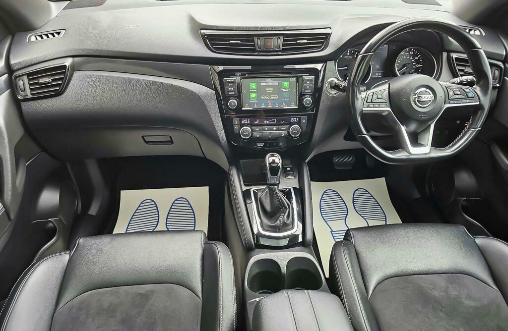 Nissan Qashqai N-tec Black #2