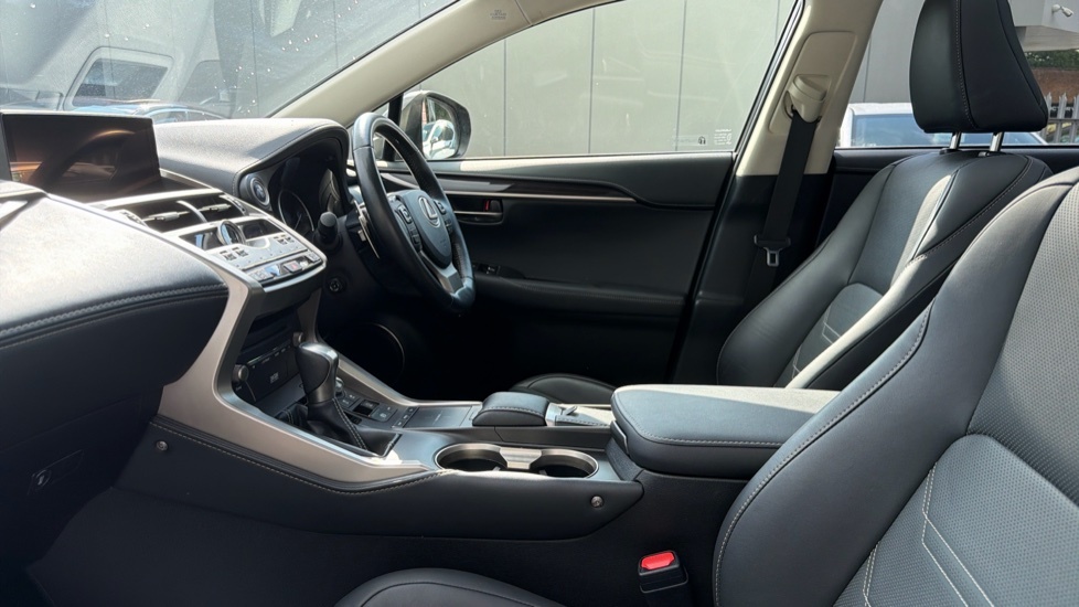 Lexus NX 2.5 300H Gpf Takumi E-cvt 4Wd Euro 6 Ss Grey #6