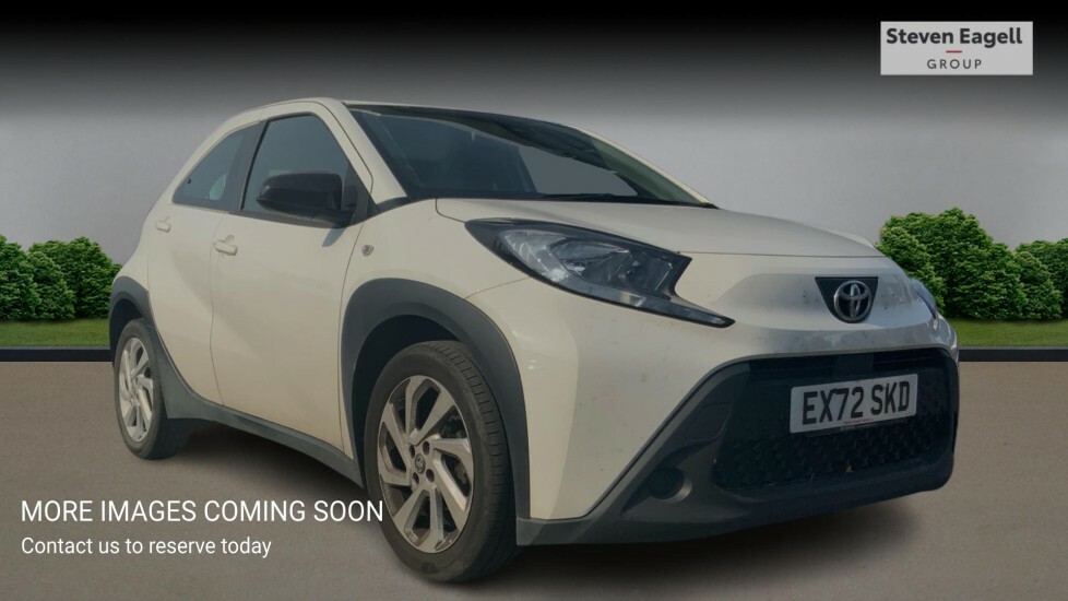 Toyota Aygo X 1.0 Vvt-i Pure Hatchback X-shift Euro 6 White