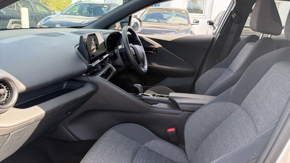 Toyota C-Hr 1.8 Vvt-h Design Suv Hybrid Cvt Euro 6 Silver #5