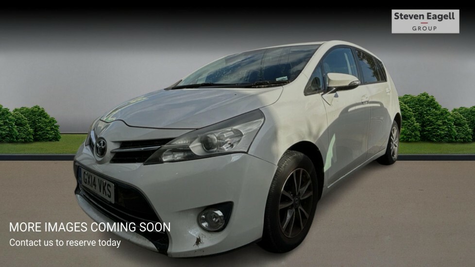 Toyota Verso 1.6 V-matic Icon Euro 5 Euro 5 White #3