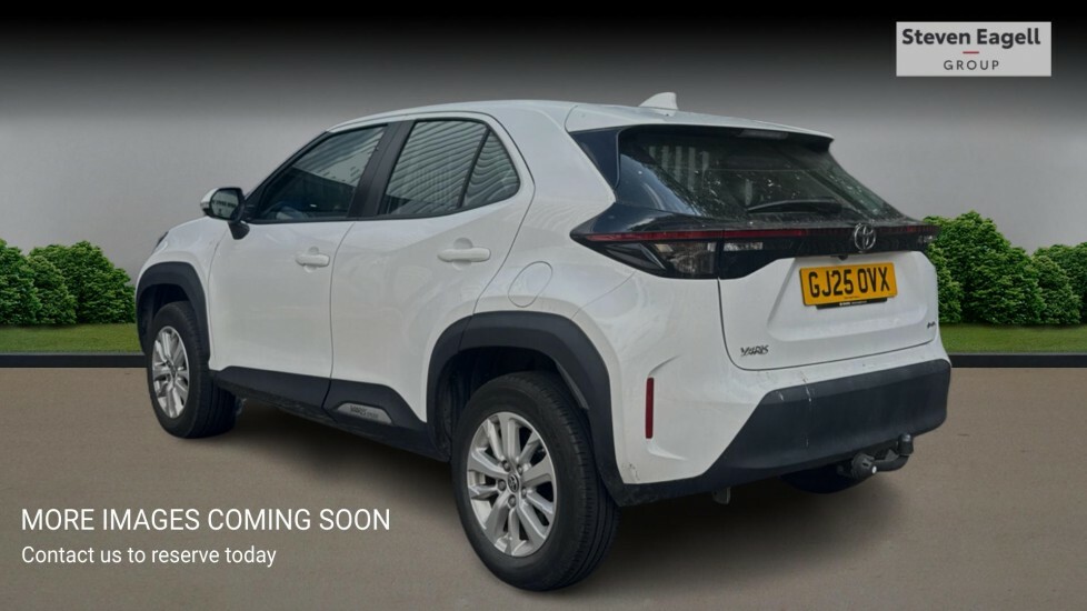 Toyota Yaris Cross 1.5 Vvt-h Icon Suv Hybrid E-cvt Euro 6 GJ25OVX White #2