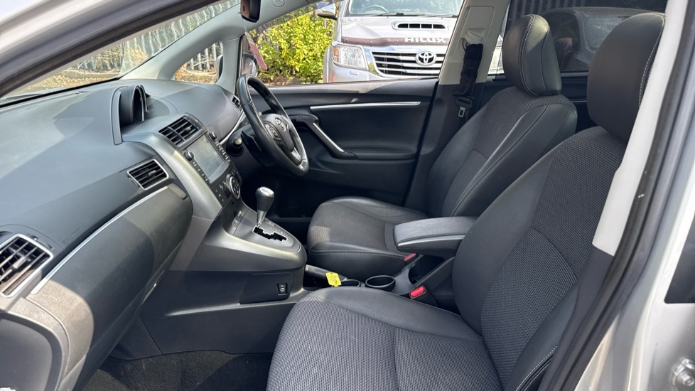 Toyota Verso 1.8 V-matic Design Multidrive S Euro 6 7 Seat Silver #5