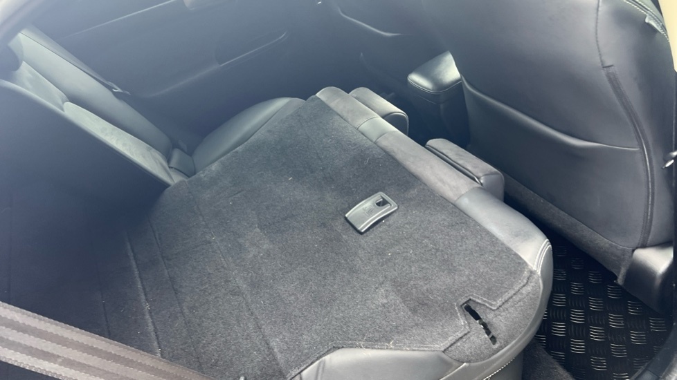Lexus CT Hatchback Black #19