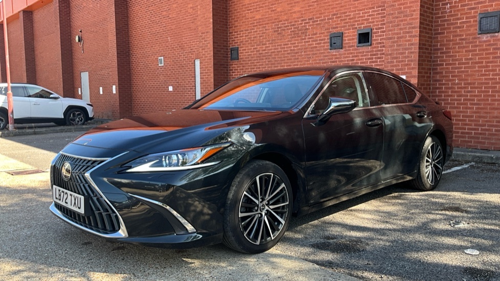 Lexus ES 300H Black #25