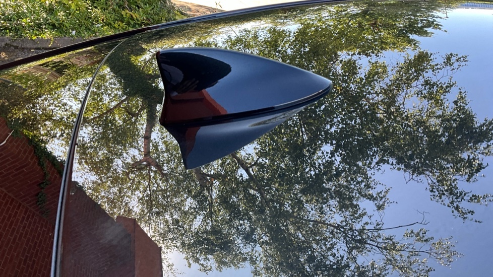 Lexus ES 300H Black #30