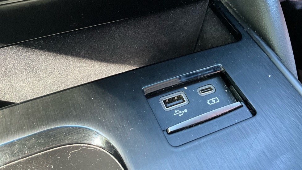 Lexus ES 300H Black #41