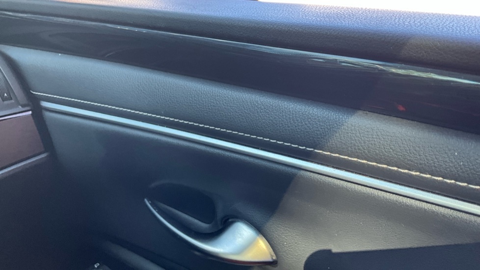 Lexus ES 300H Black #50
