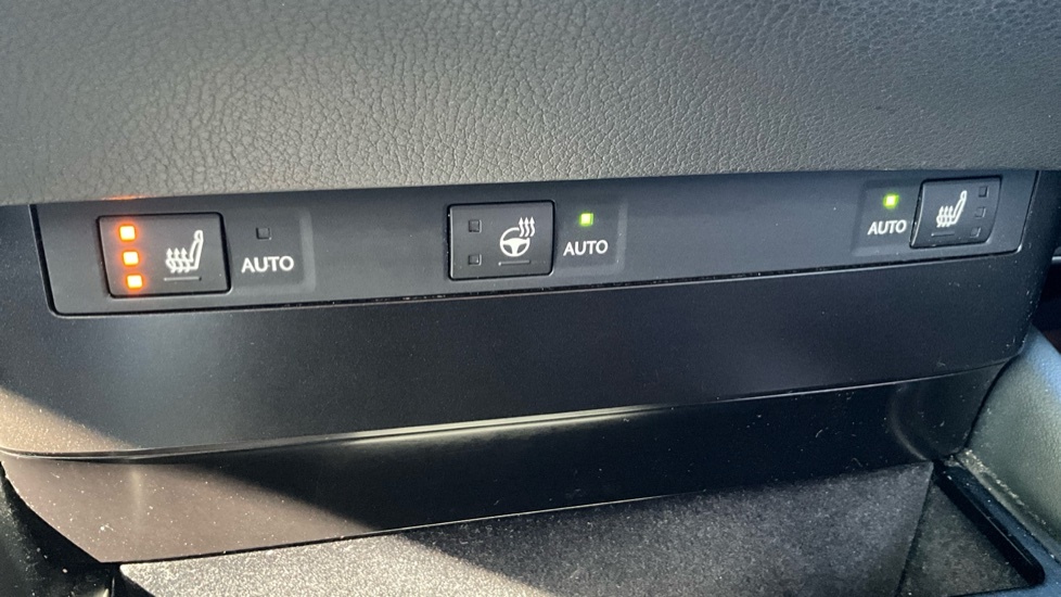 Lexus ES 300H Black #48