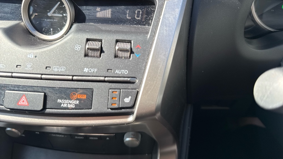Lexus NX 300H Grey #39