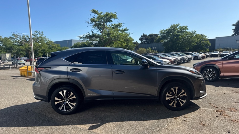 Lexus NX 300H Grey #23