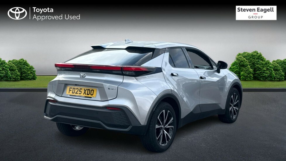 Toyota C-Hr 1.8 Vvt-h Design Cvt Euro 6 Ss Silver #2