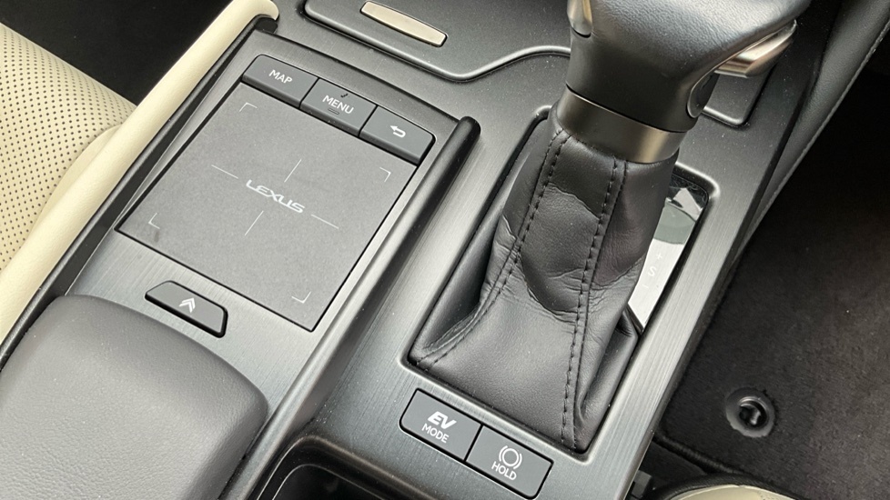 Lexus ES Automatic Black #54