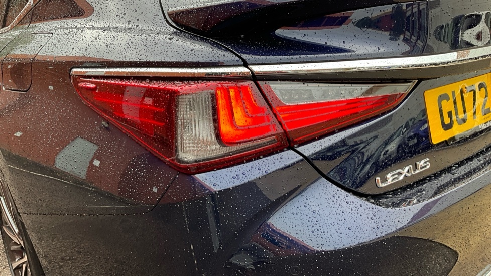 Lexus ES Automatic Black #22