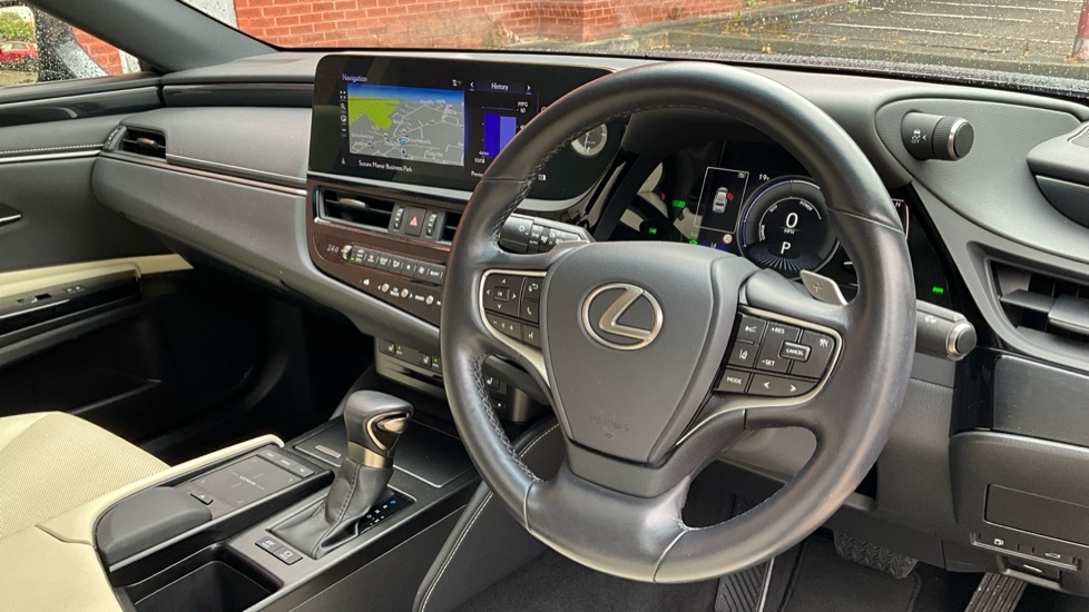Lexus ES Automatic Black #31
