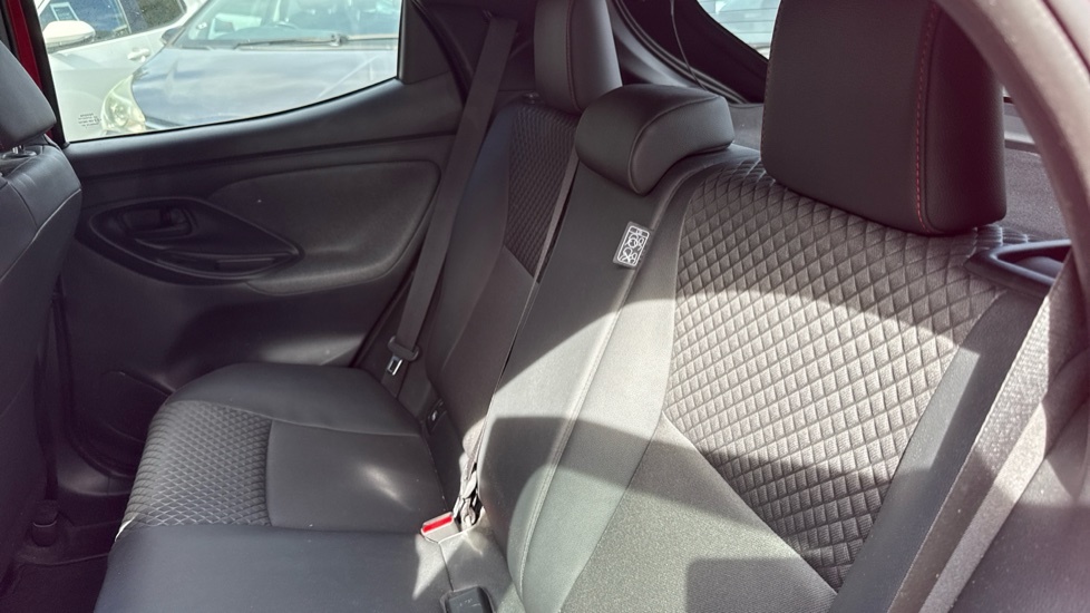 Toyota Yaris  Black #15