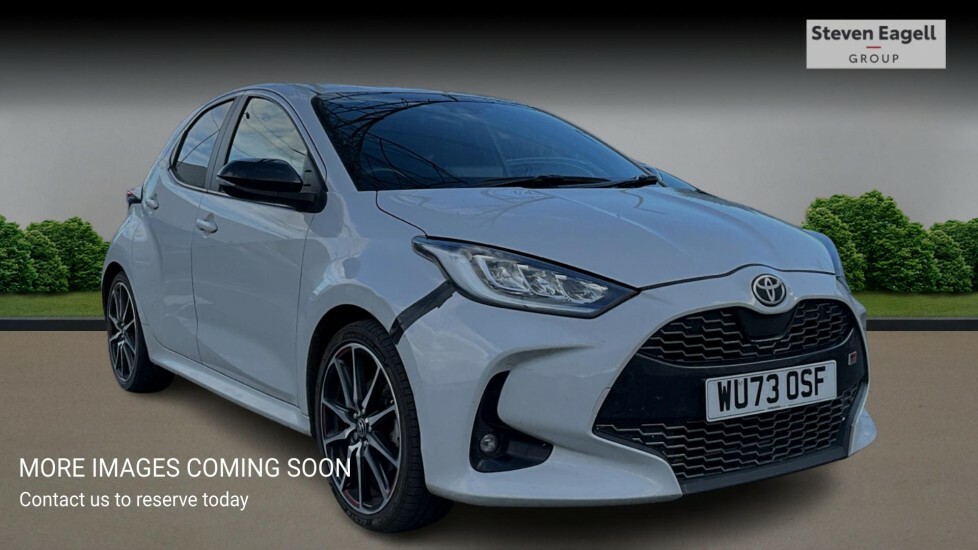 Toyota Yaris 1.5 Vvt-h Gr Sport Hatchback Hybrid E-c Grey