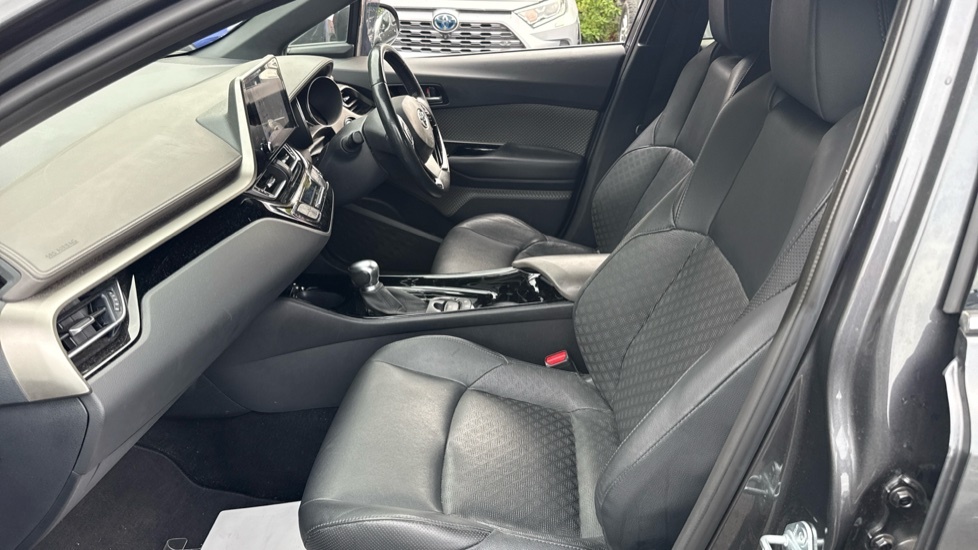 Toyota C-Hr 1.8 Vvt-h Excel Cvt Euro 6 Ss Grey #5
