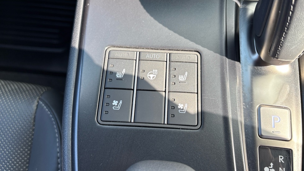 Lexus UX 250H Black #47